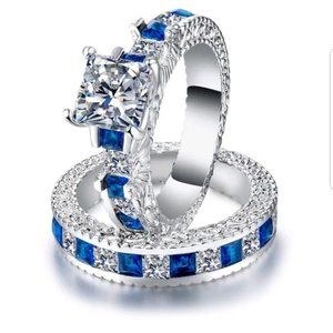 white & blue sapphire women ringNWT